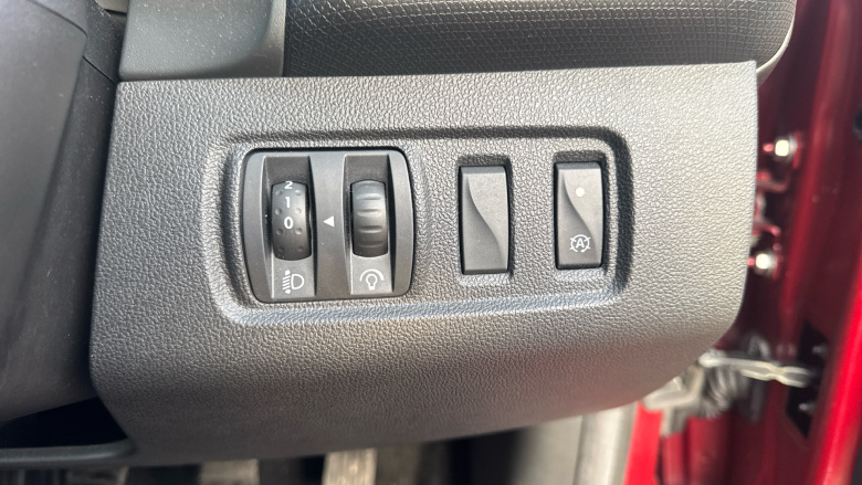 Renault Clio 0.9 TCE 90 GT Line 5dr Petrol Hatchback